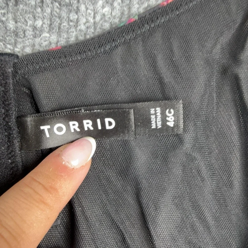 Torrid Bra Womens 46C Black Rose Skull T-Shirt Front Closure Lightly Lined Print